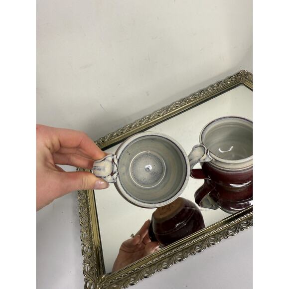 Beautiful Studio Art Pottery Mugs Pair of 2 Drip Glaze Artist Signed Red Cream - Picture 10 of 10